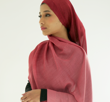 Red Gradient Modal Hijab